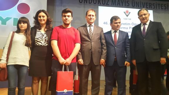 İlçemiz  İMKB Anadolu Lisesi öğrencilerinden Necati Kaan İNEL İlimizi Ankara da yapılacak olanTübitak 46. Ortaöğretim öğrencileri arası proje yarışması  Türkiye finallerinde  temsil edecektir.