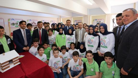 İlçemiz Fatih İmam Hatip Ortaokulu  Bilim Fuarı Açılış Töreni