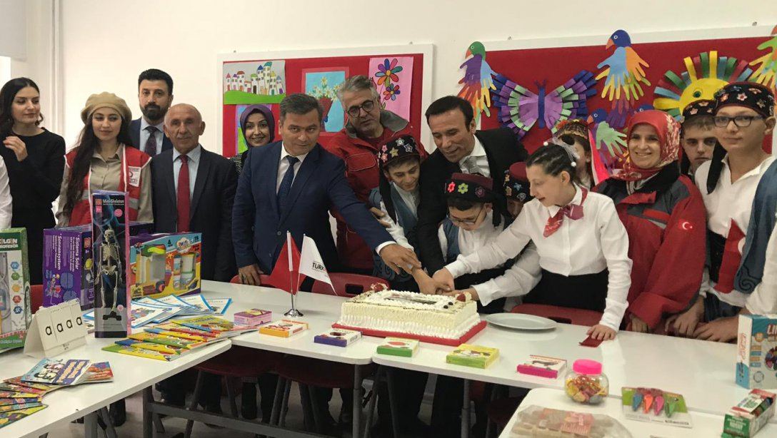 Türk Kızılayı Canik Şube Başkanlığının Destekleriyle Yapılan Özel Eğitim Sınıfı Açıldı