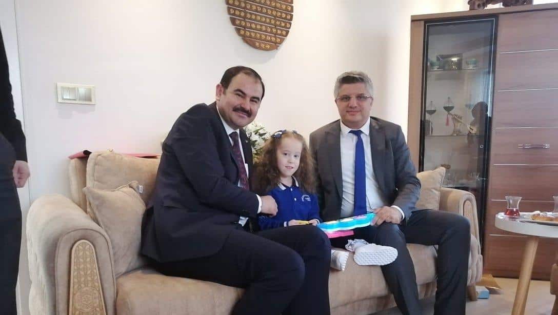 İl Milli Eğitim Müdürümüz Dr. Murat Ağar Evde Eğitim Alan Öğrencimize Ziyarette Bulundu...